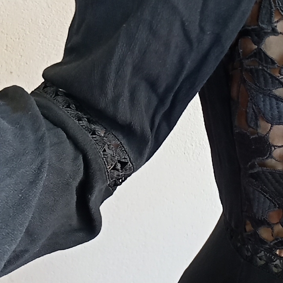 Sass Bohemian little black dress with lace size 10 - Picture 4 of 9